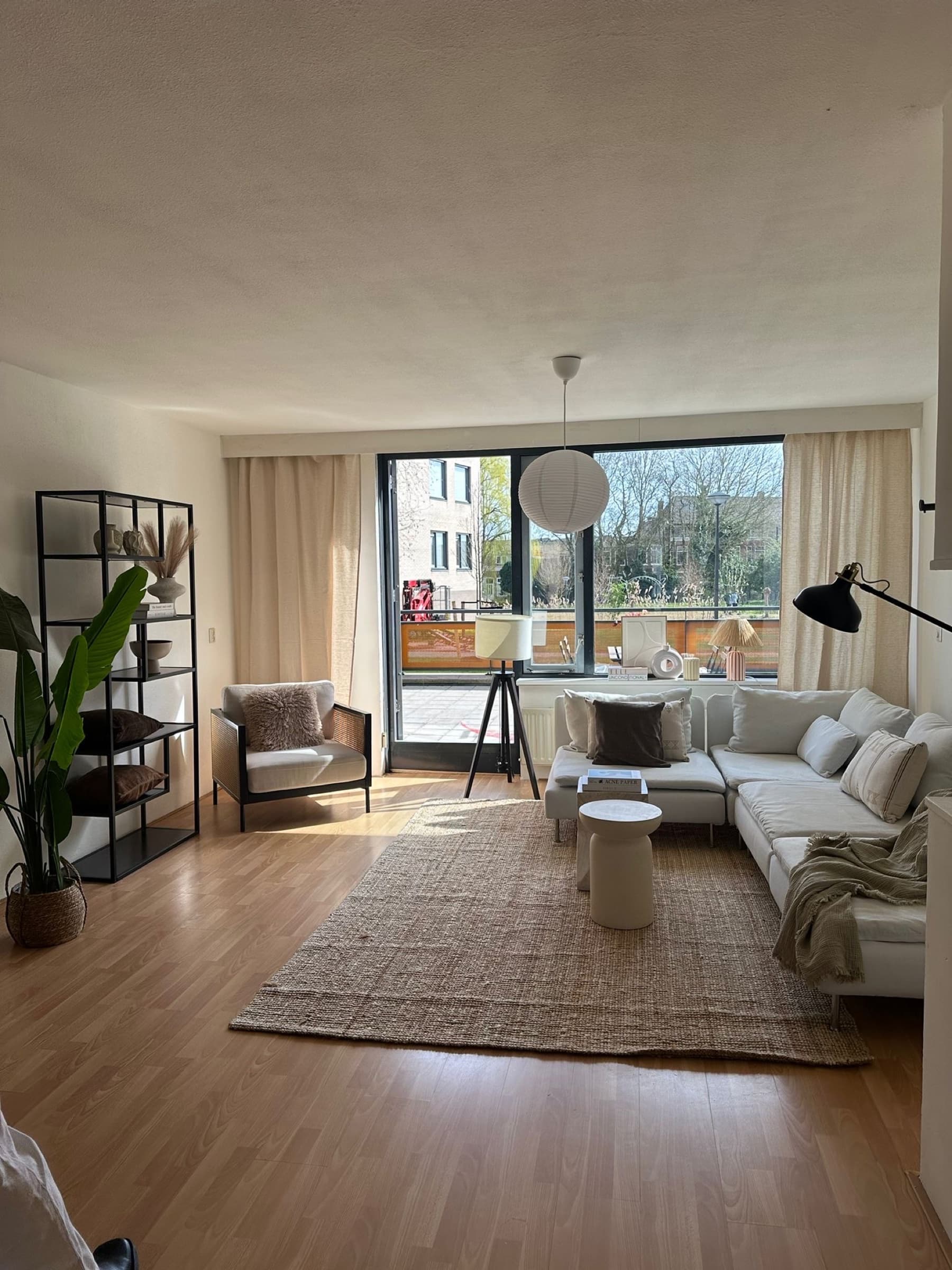 Woning na verkoopstyling door Stijlvol Verkocht — Parmentierweg 121, Leiden
