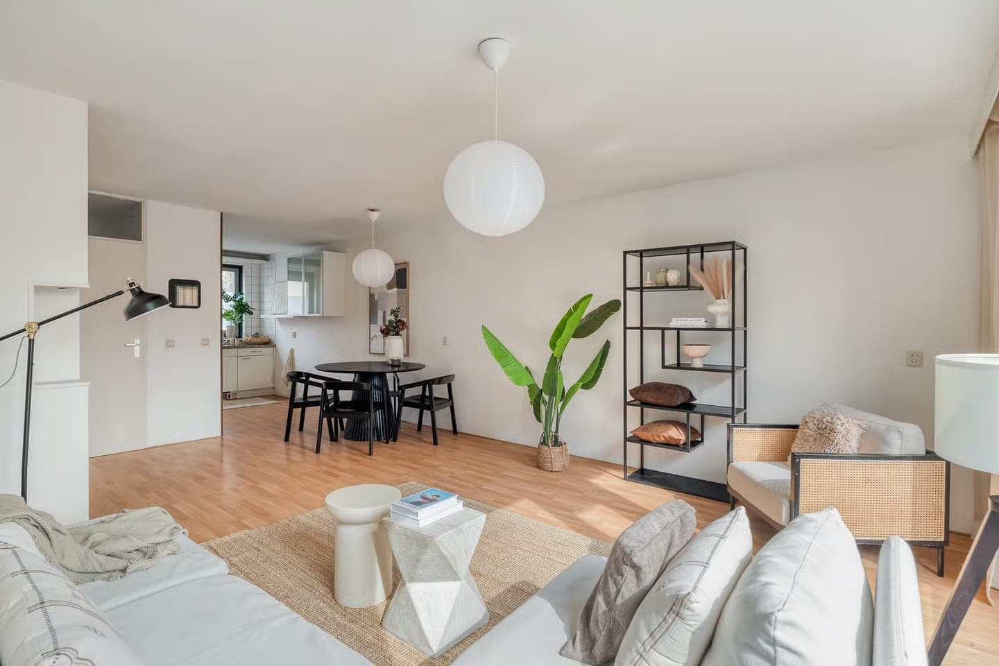 Appartement in Leiden na verkoopstyling door Stijlvol Verkocht, overzicht